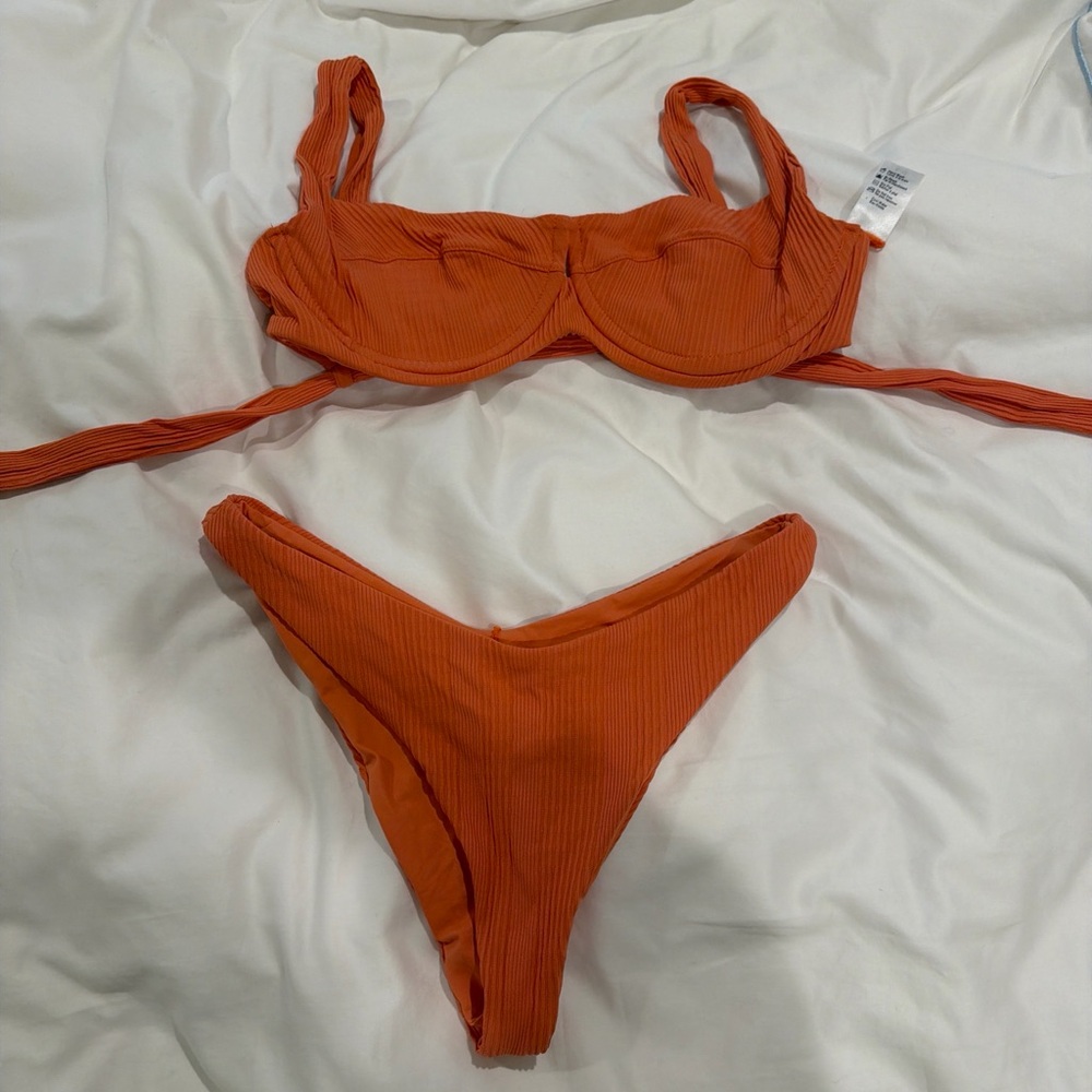 L Space Orange bikini size Large